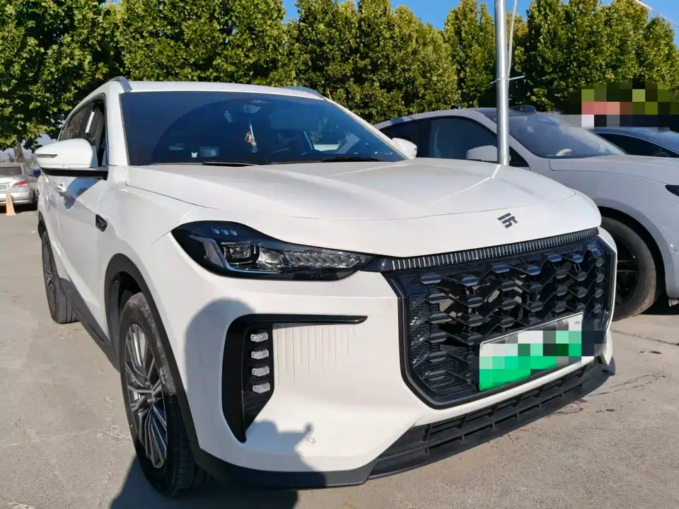 Jetour X70 C-DM Voyage Edition PRO 5-seater 2024