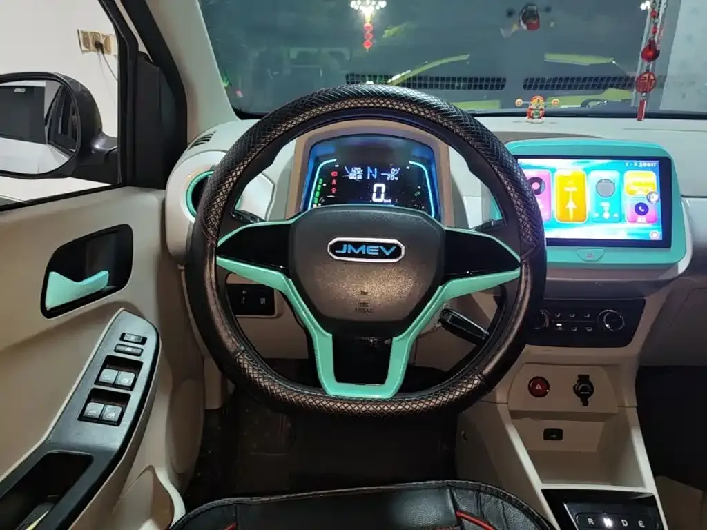 JMCG New Energy Little Kirin 201km Comfort Model 2025 — фото 11