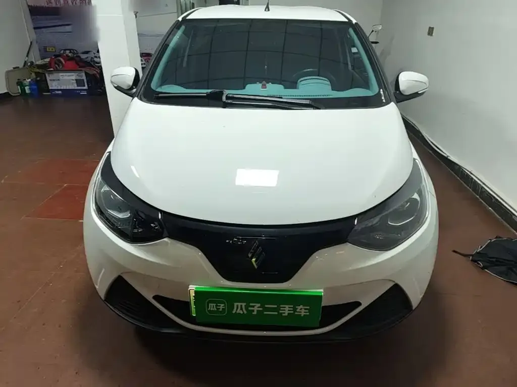 JMCG New Energy Little Kirin 201km Comfort Model 2025 — фото 3