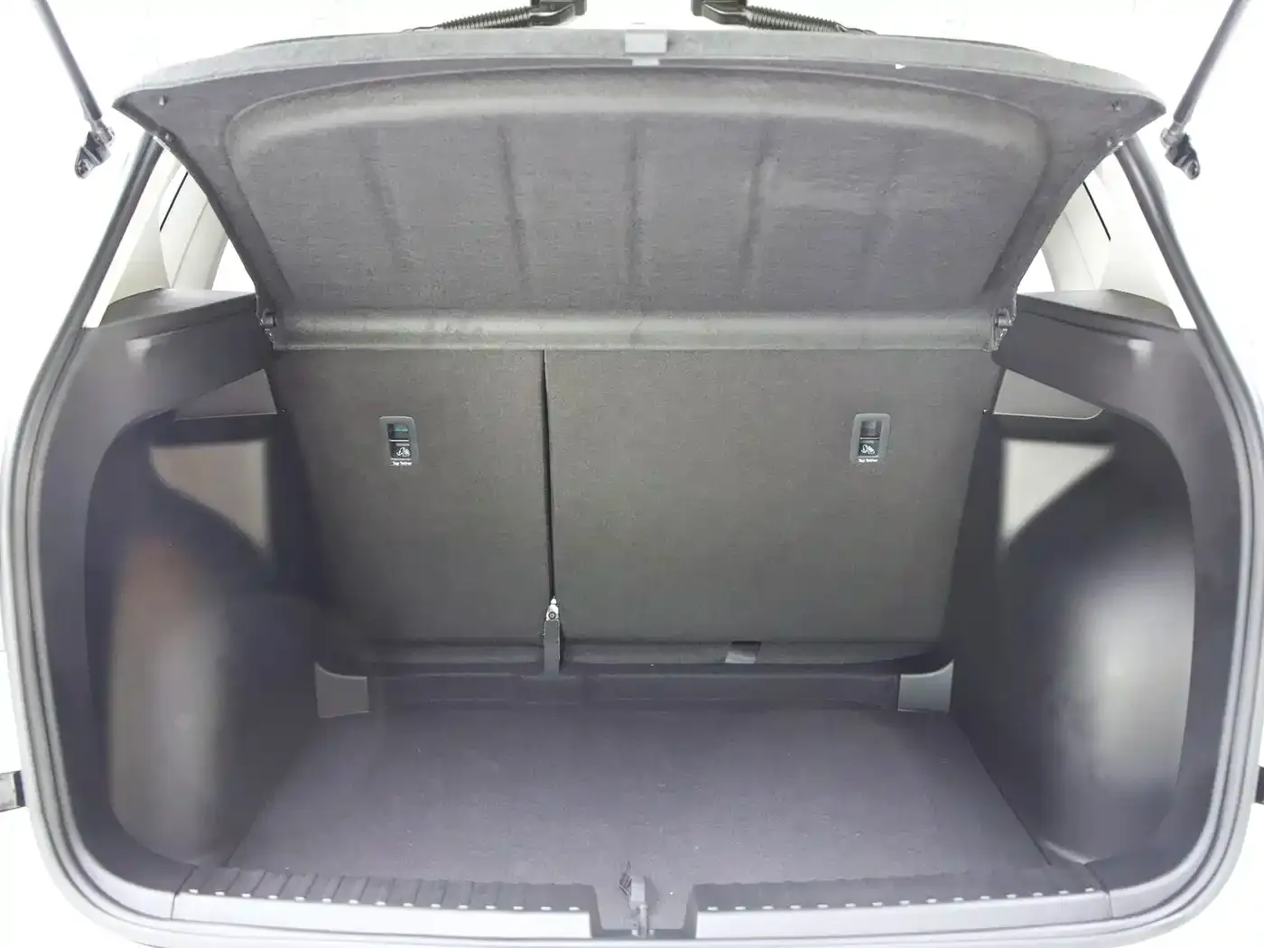 Jetta VS5 280TSI Auto Highlight Comfort Type 2023 — фото 17