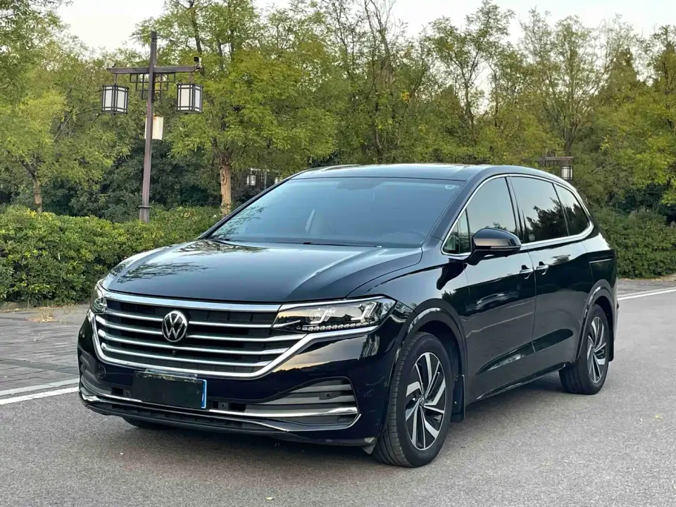 Volkswagen Viloran 330TSI Luxury Edition 2022