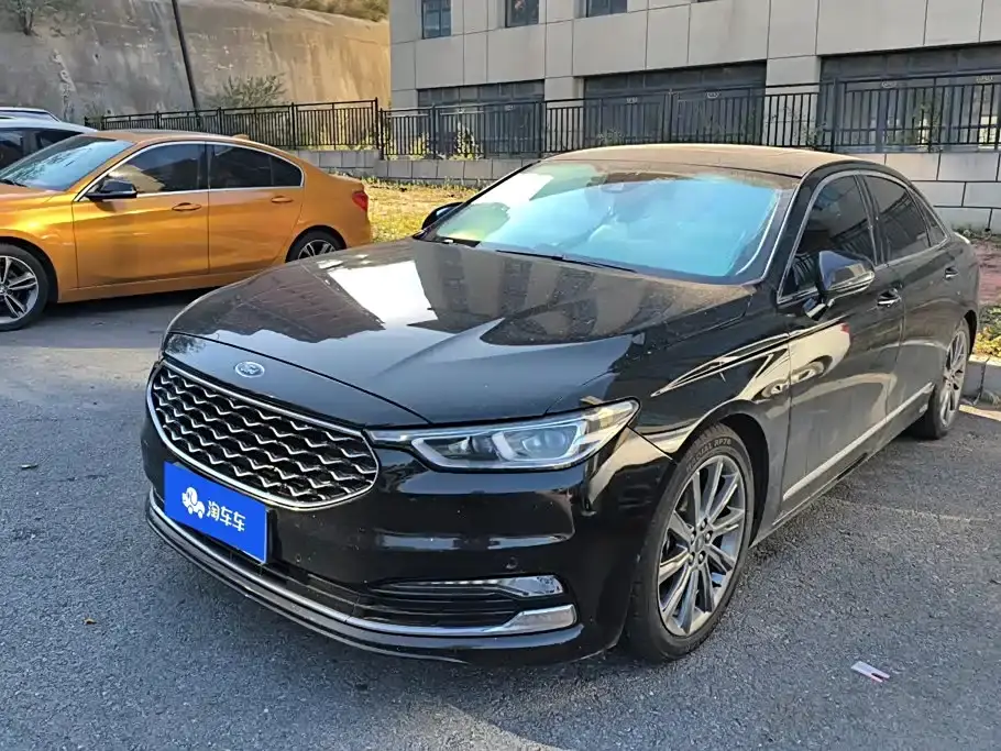 Ford Taurus EcoBoost 245 Premium Edition 2020