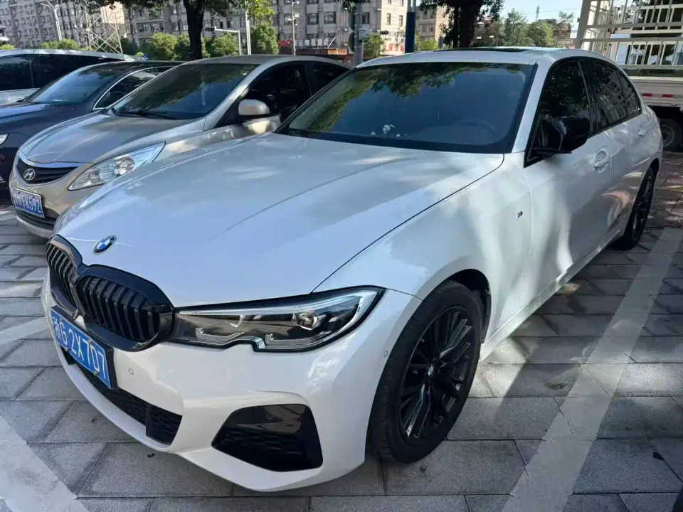 BMW 3 Series 325Li M Sport Night Edition 2021