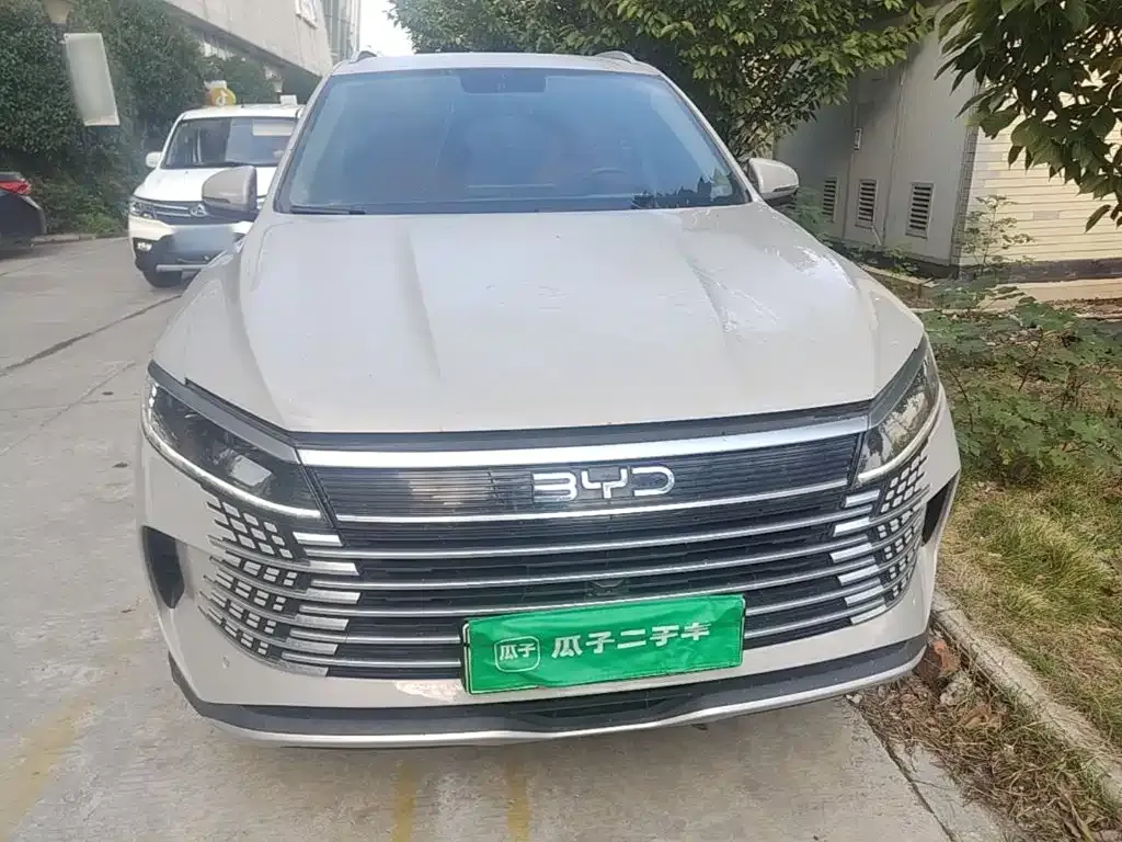 BYD Seal 05 DM-i DM-i 75KM Luxury Type 2024 — фото 3