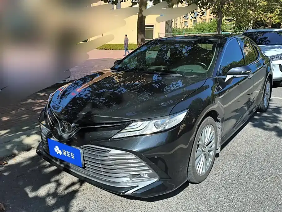 Toyota Camry 2.5G Luxury Edition 2019