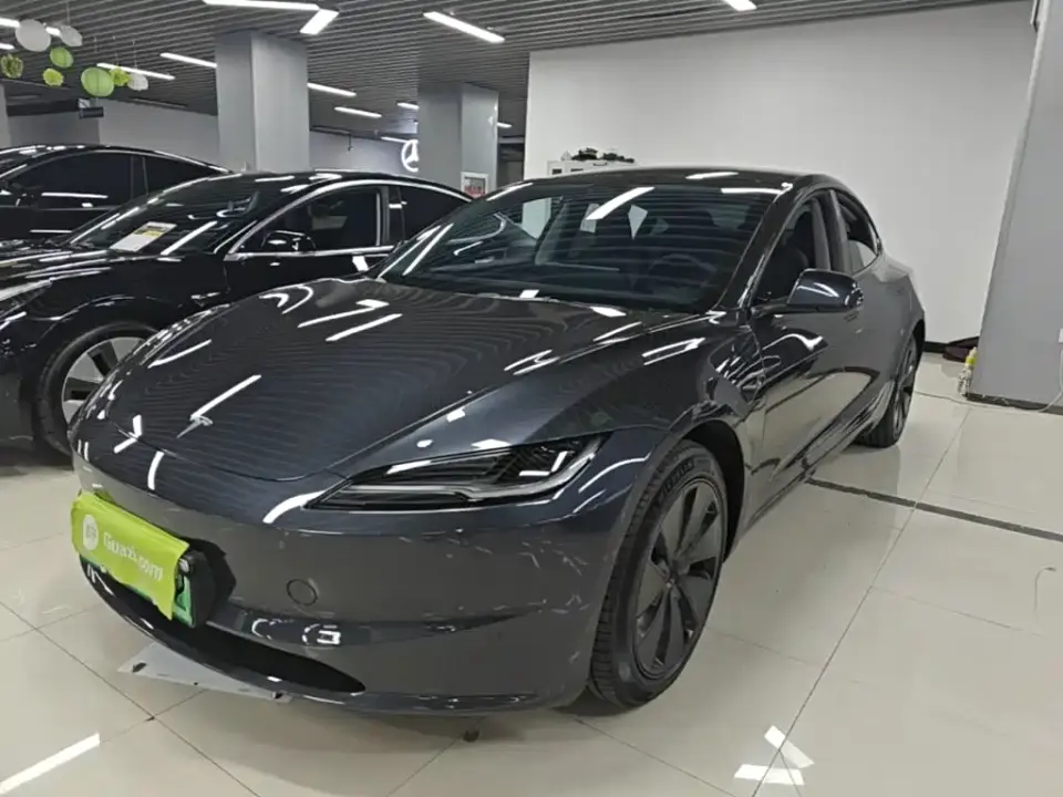 Tesla Model 3 Rear-Wheel Drive 2024