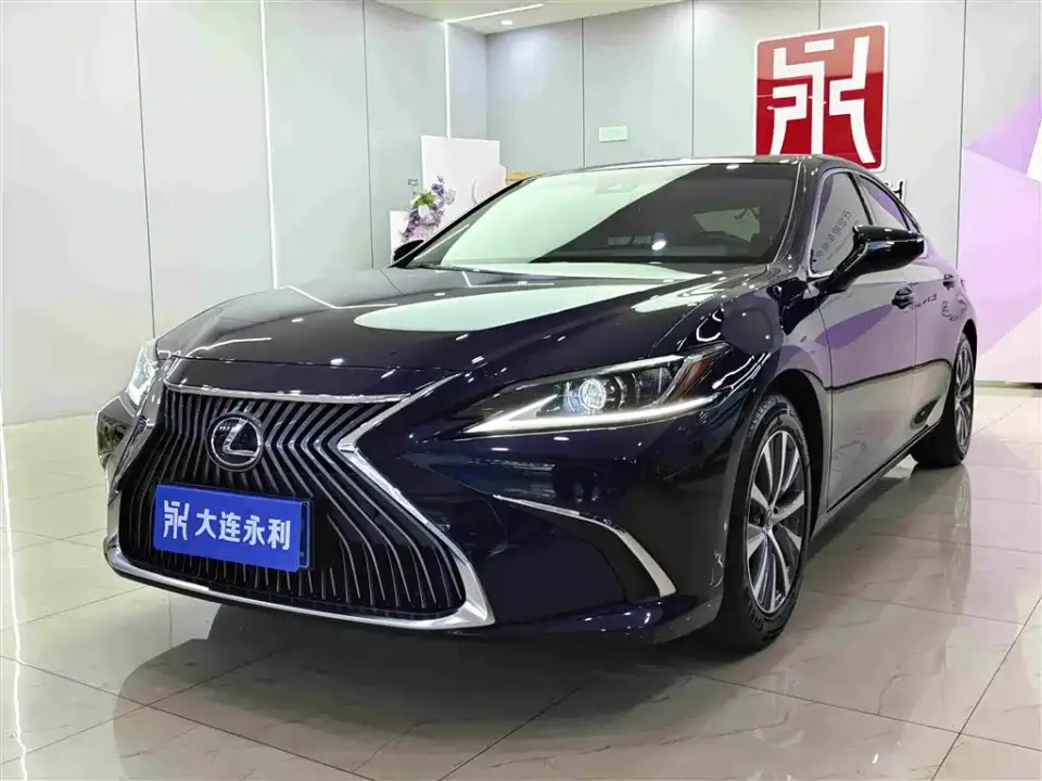 Lexus ES 200 Excellence Edition China V 2019