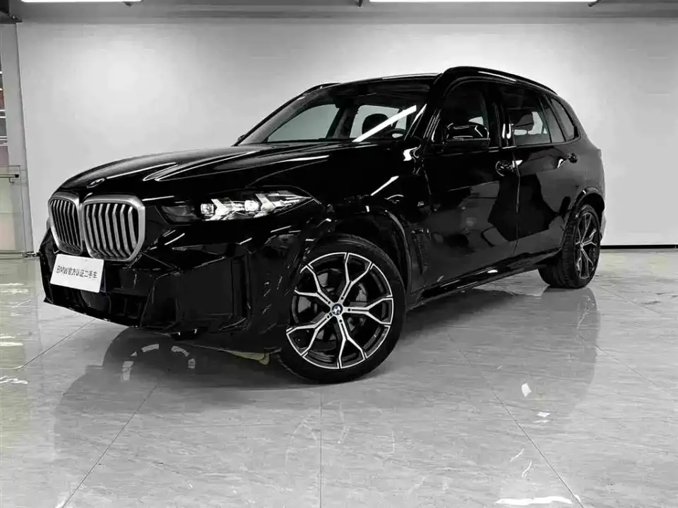BMW X5 Model xDrive 30Li Exclusive M Sport Blackout Package 2025