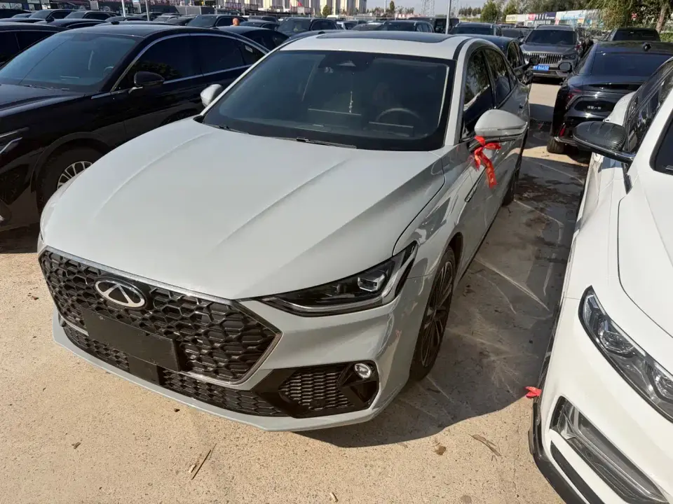 Chery Arrizo 8 PRO Pro 2.0T Luxury 2025
