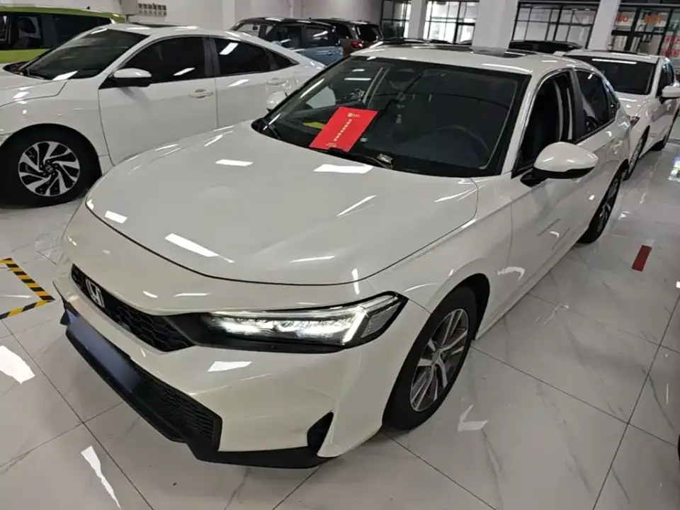 Honda Civic 240TURBO CVT Smart Fun Plus 2025