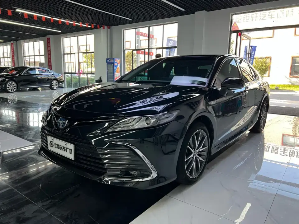 Toyota Camry Hybrid 2.5HG Luxury Edition 2021