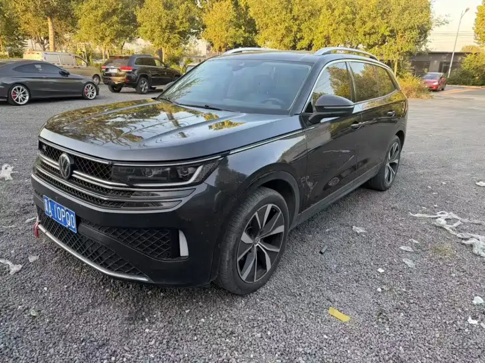 Volkswagen Talagon 380TSI 4WD R-Line Celebration Edition 2023