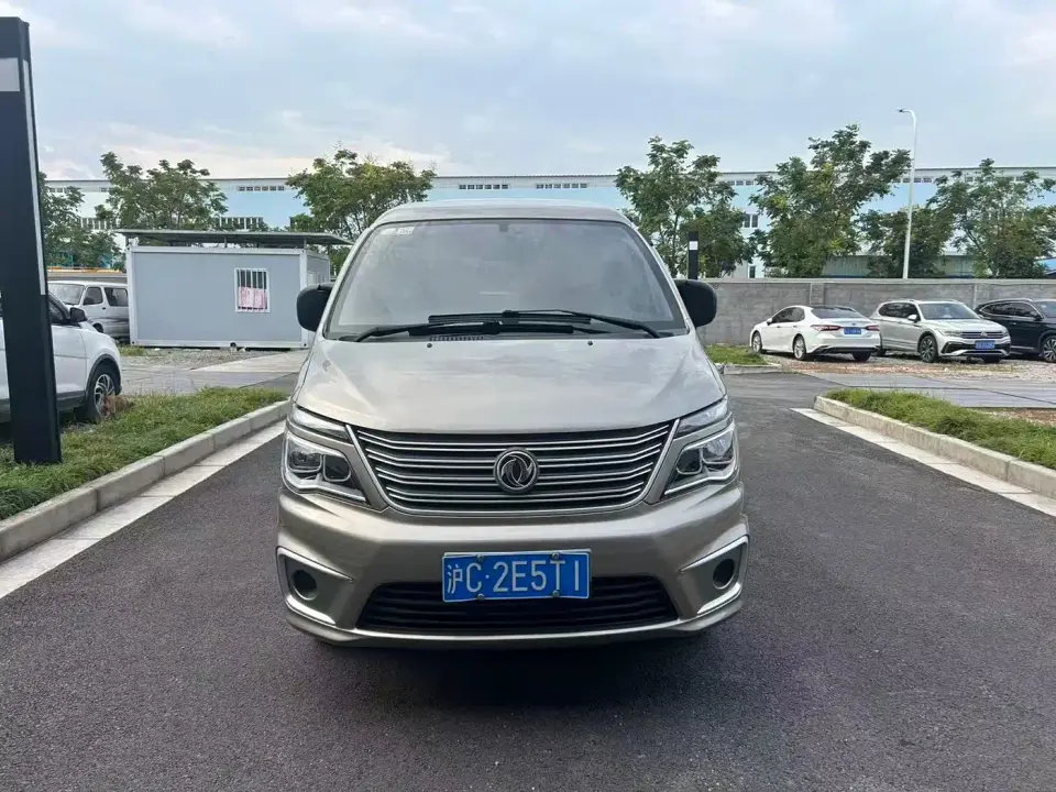 Dongfeng Fengxing Lingzhi M5L 1.6L Comfort 7-Seater 2021