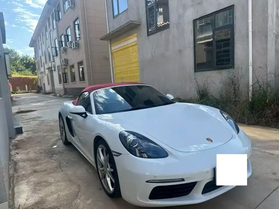 Porsche 718 Boxster 2.0T 2024