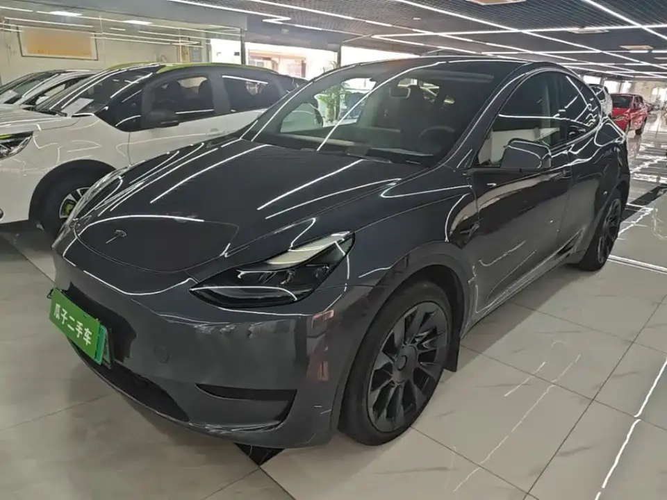 Tesla Model Y Facelift Rear-Wheel Drive Version 2023
