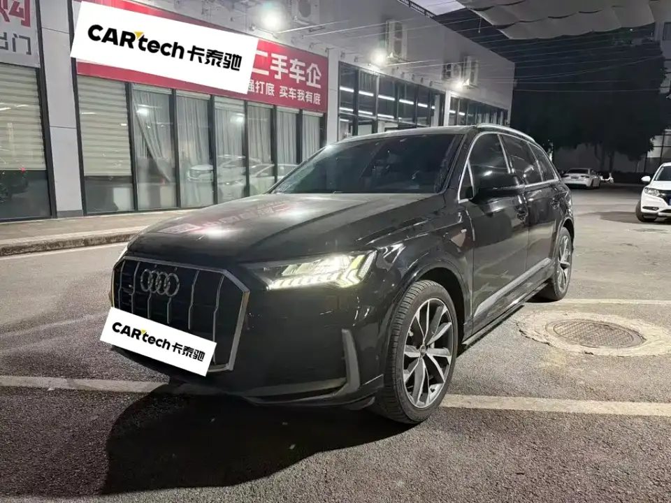 Audi Q7 55 TFSI quattro S line Sport 2021