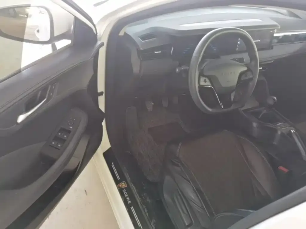Roewe i5 1.5L Manual Comfort 2025 — фото 16