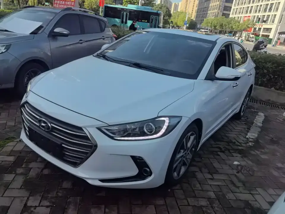 Hyundai Elantra Model 1.6L Automatic Smart Elite 2019
