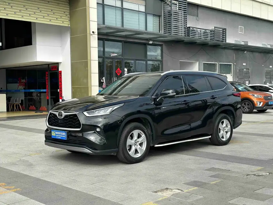 Toyota Highlander 2.5L Smart Hybrid 2WD Elite 5-seater 2025
