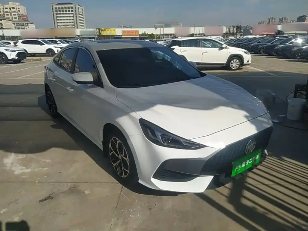 MG MG5 180DVVT CVT Youth Luxury Edition 2023 — фото 4