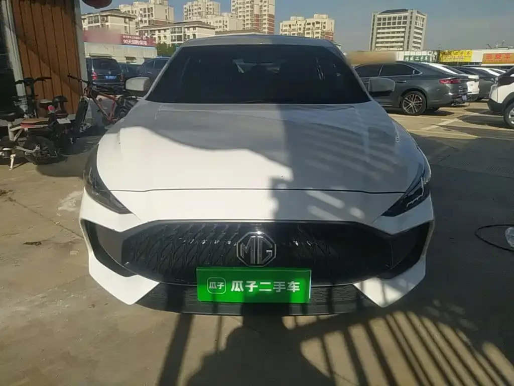 MG MG5 180DVVT CVT Youth Luxury Edition 2023 — фото 3