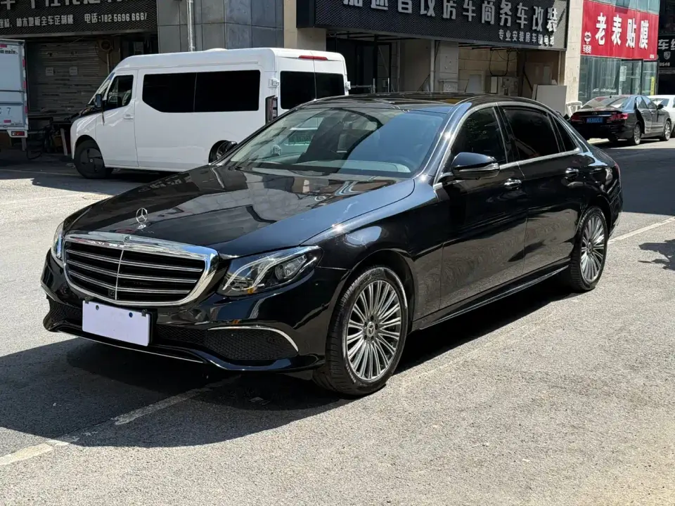 Mercedes-Benz E-Class E 300 L Sport Fashion Model 2020