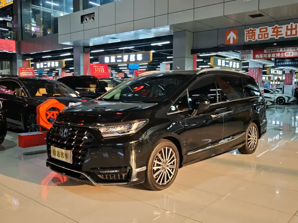 Honda Elysion 2.0L e:HEV Luxury 2022