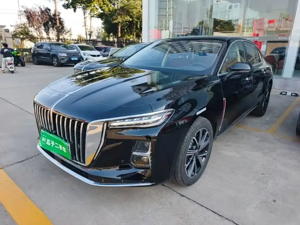 Hongqi H5 PHEV 130 Super Hybrid Edition 2025