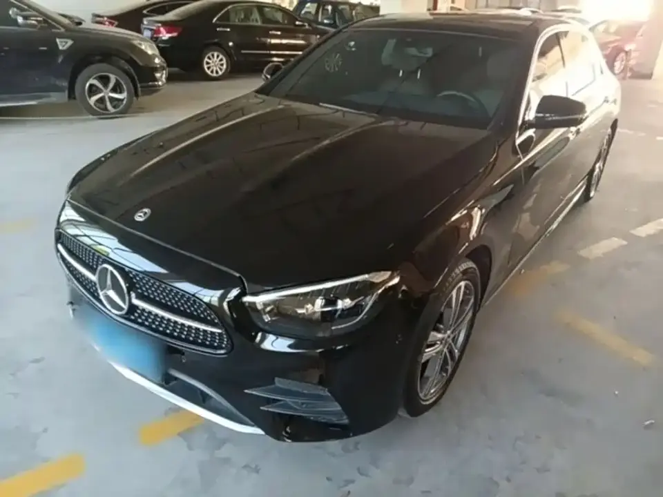 Mercedes-Benz E-Class Model Facelift II E 260 L Sport 2022
