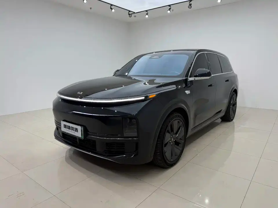Li Auto Li Xiang L9 Pro 2025