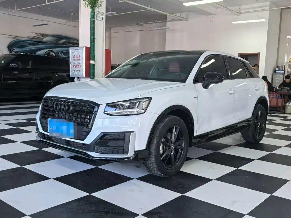 Audi Q2L 35 TFSI Progressive Dynamic 2021