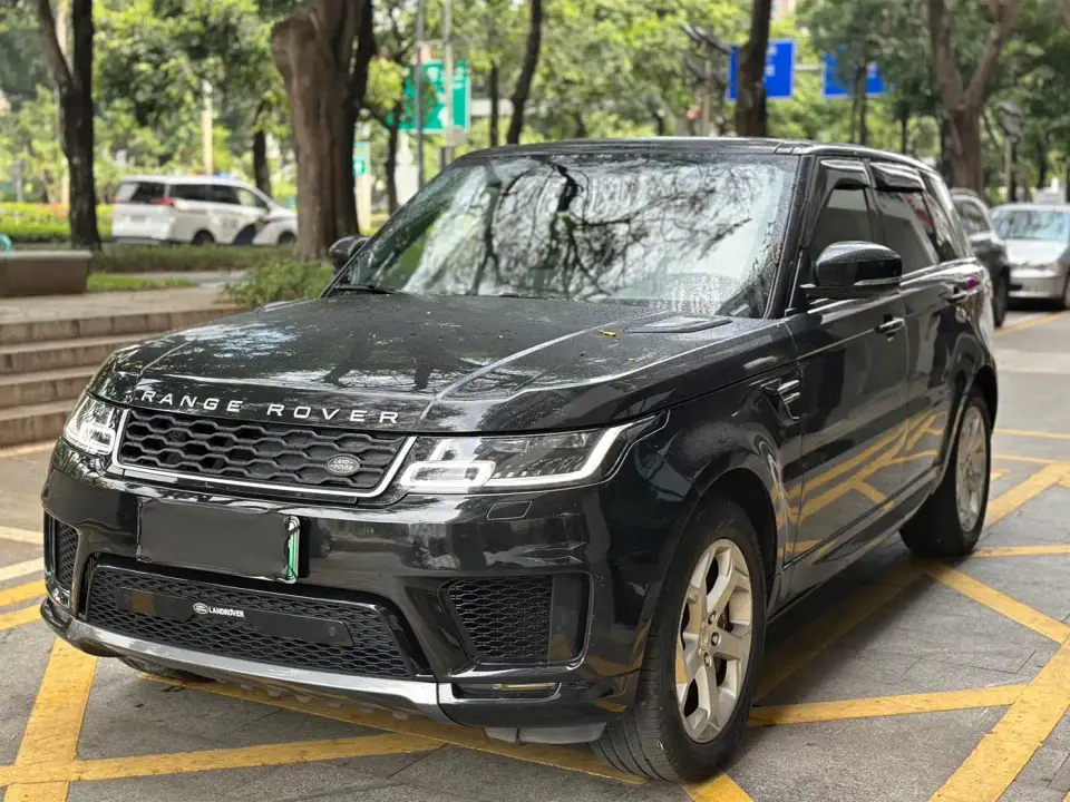Land Rover Range Rover Sport PHEV Model P400e 2019