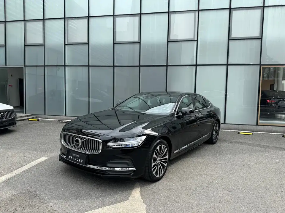 Volvo S90 B5 Zhiyi Luxury Edition 2024
