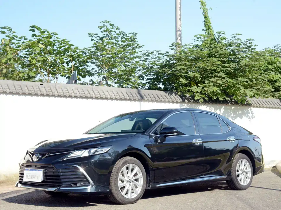 Toyota Camry 2.0G Luxury Edition 2023