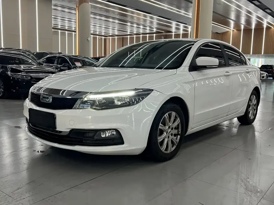 Qoros 3 Sedan 1.6L Auto Leading 2019