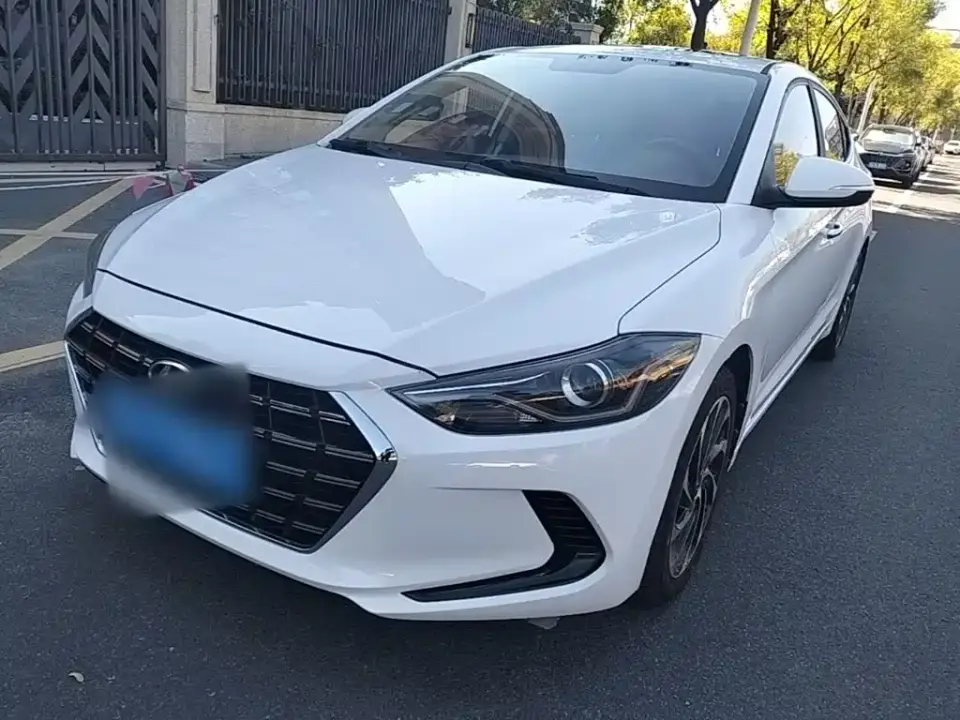 Hyundai Elantra 1.5L CVT Smart Style·Elite 2020