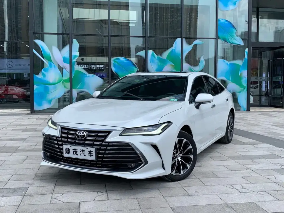 Toyota Avalon 2.0L Luxury Edition 2024