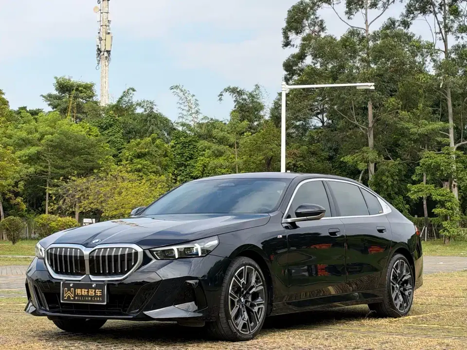 BMW 5 Series 530Li Premium M Sport Package 2024