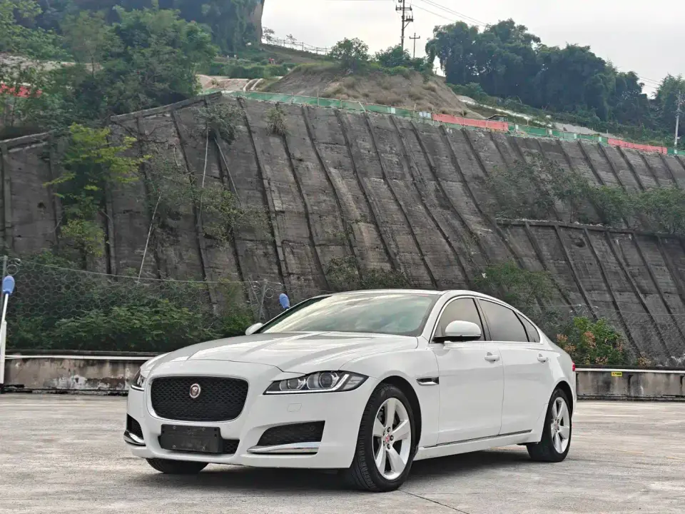 Jaguar XFL XFL 2.0T P200 2WD Elite Edition 2020