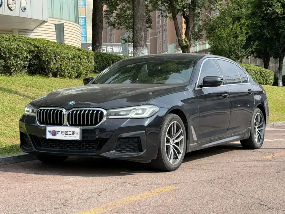 BMW 5 Series 525Li M Sport Package 2021