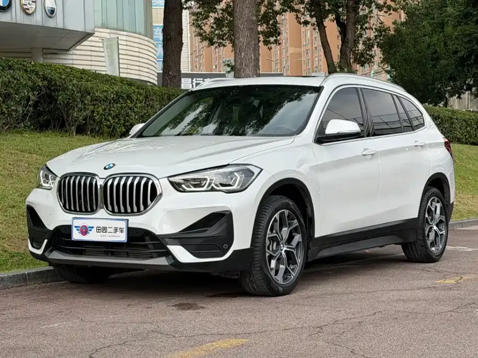 BMW X1 sDrive25Li Leading 2022