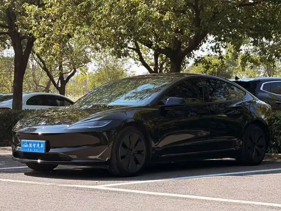 Tesla Model 3 Rear-Wheel Drive 2024