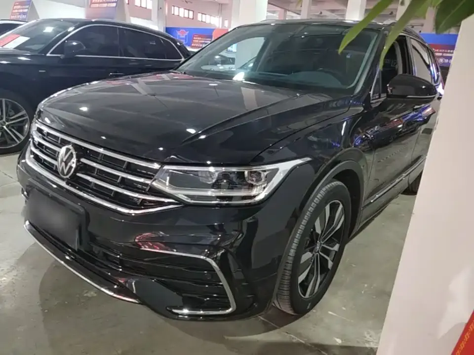 Volkswagen Tiguan L 330TSI Automatic 2WD R-Line Premium Enjoyment Edition 2024