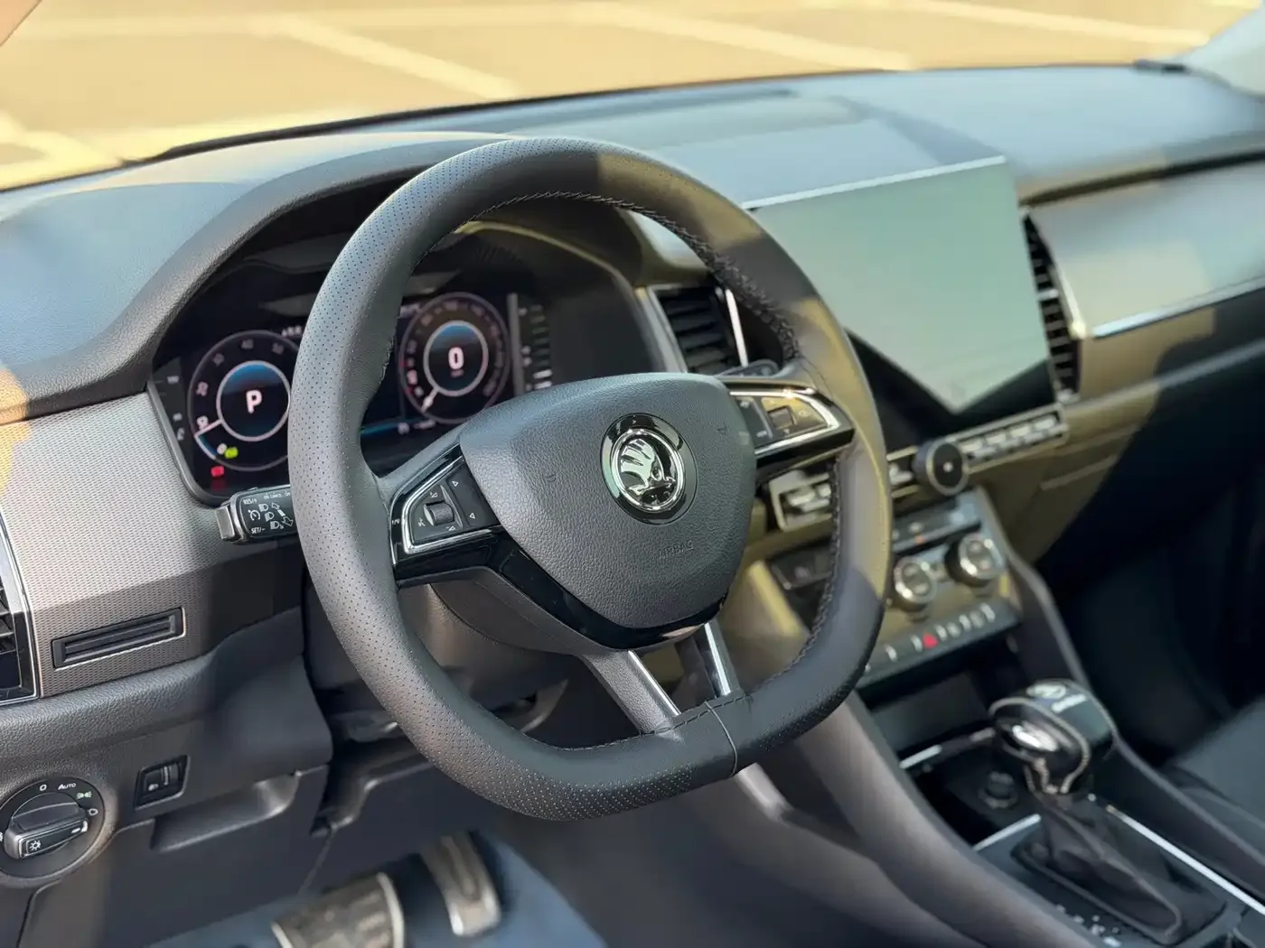 Skoda Kodiaq Facelift TSI330 5-Seater 2WD Luxury Premium Edition China V 2019 — фото 15