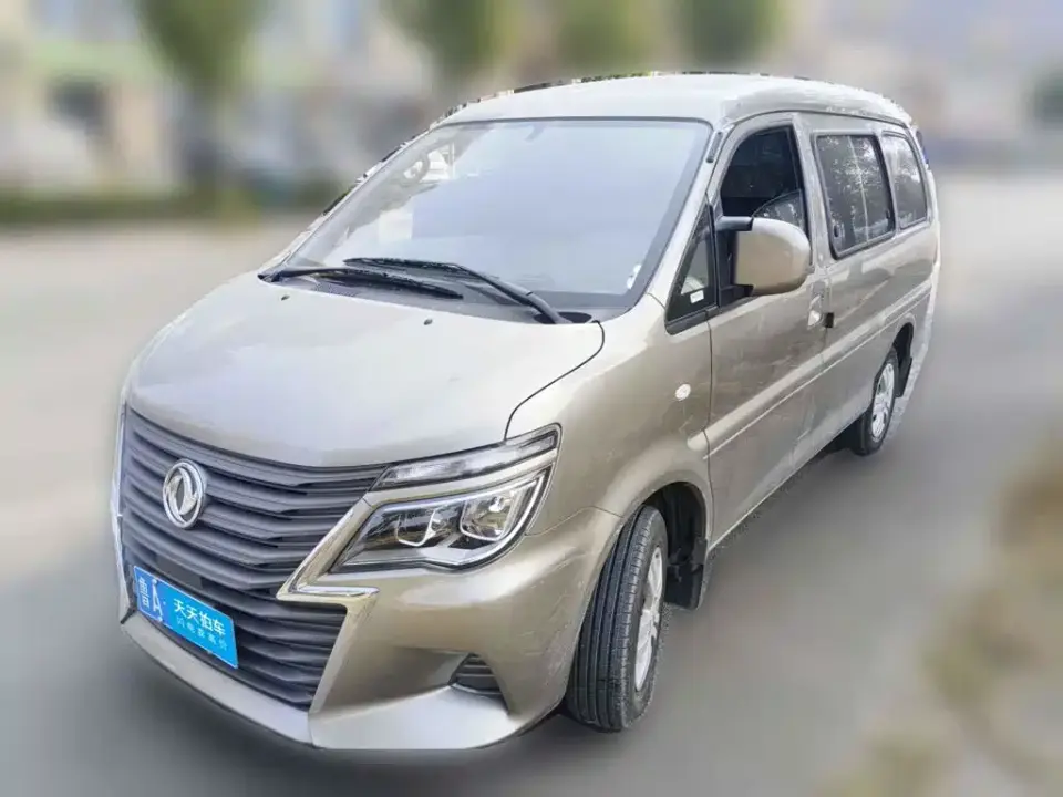 Dongfeng Fengxing Lingzhi M5 1.6L Utility 5-Seater 2024