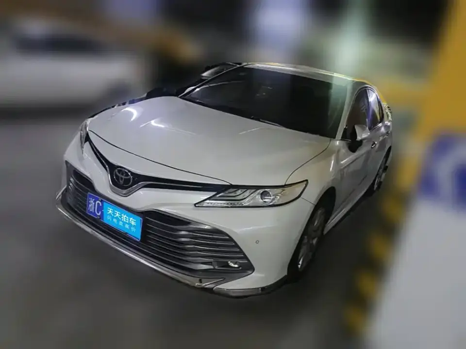Toyota Camry 2.0G Luxury Edition China VI 2019