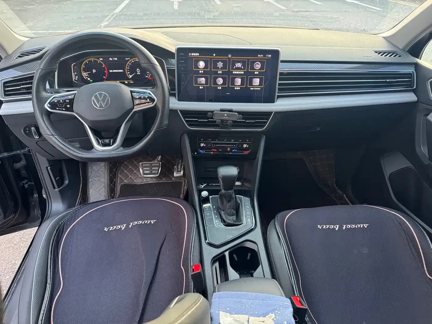 Volkswagen Tiguan L 330TSI Auto 2WD R-Line Premium Edition 2022 — фото 5