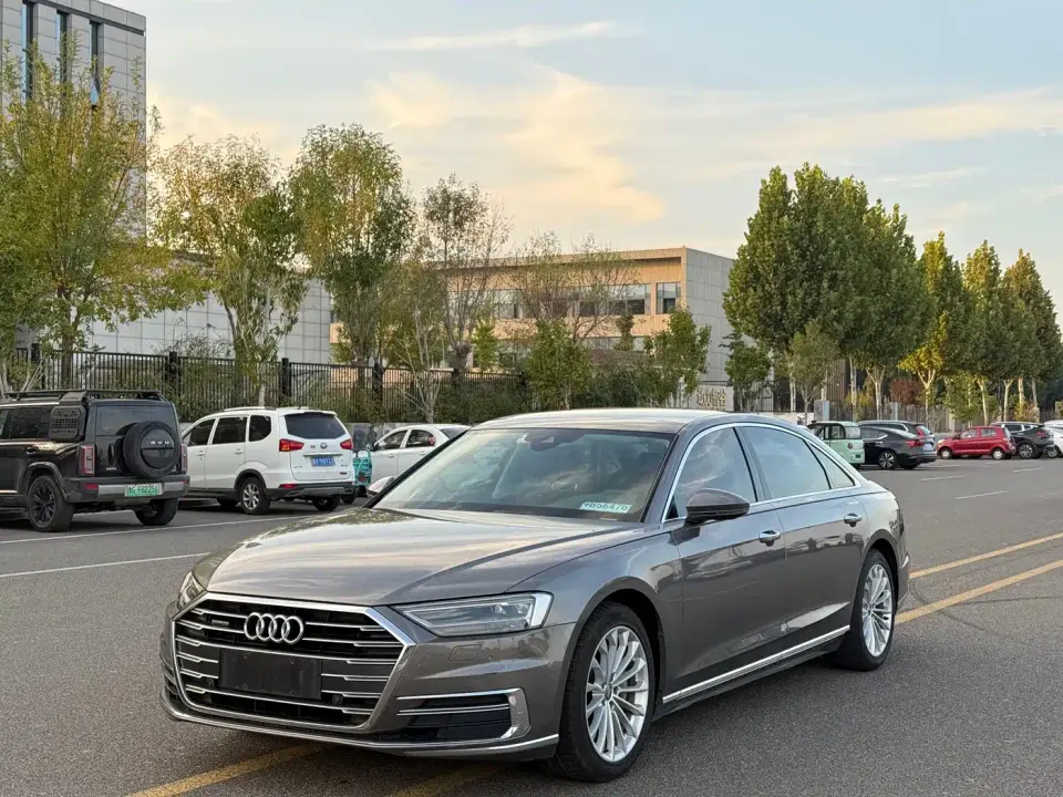 Audi A8 A8L 55 TFSI quattro Launch Elite 2019