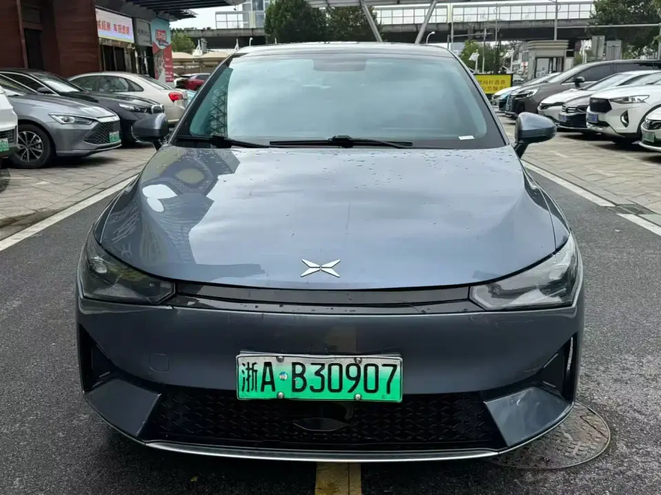 XPeng P5 Model 460P 2022