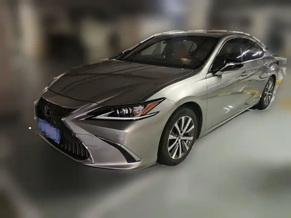 Lexus ES 300h Excellence Edition China V 2019